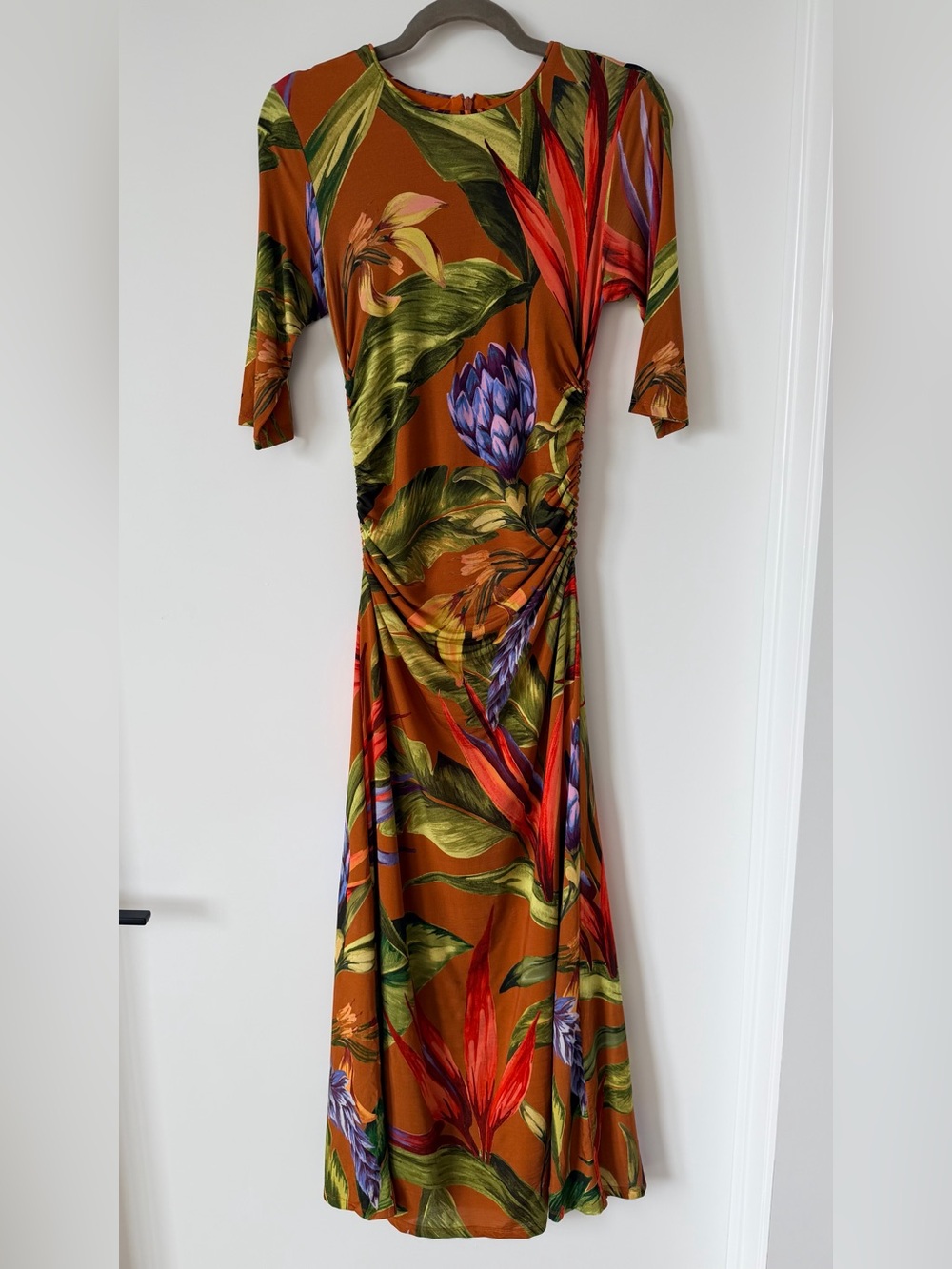FARM RIO Tropical Print Ruched Maxi Dress - Unbranded